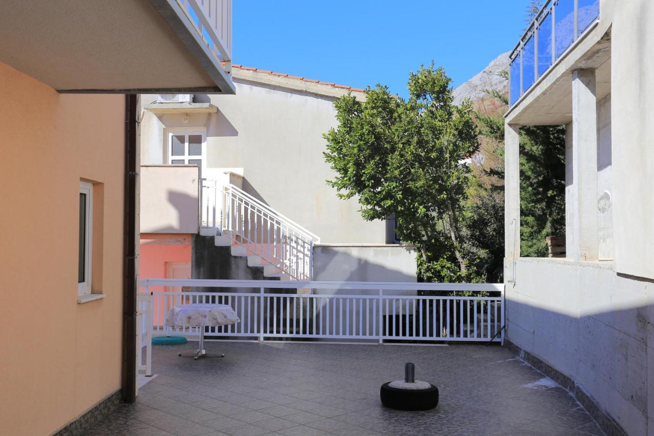 Apartments With A Parking Space Stanici, Omis - 2818 Tice 外观 照片