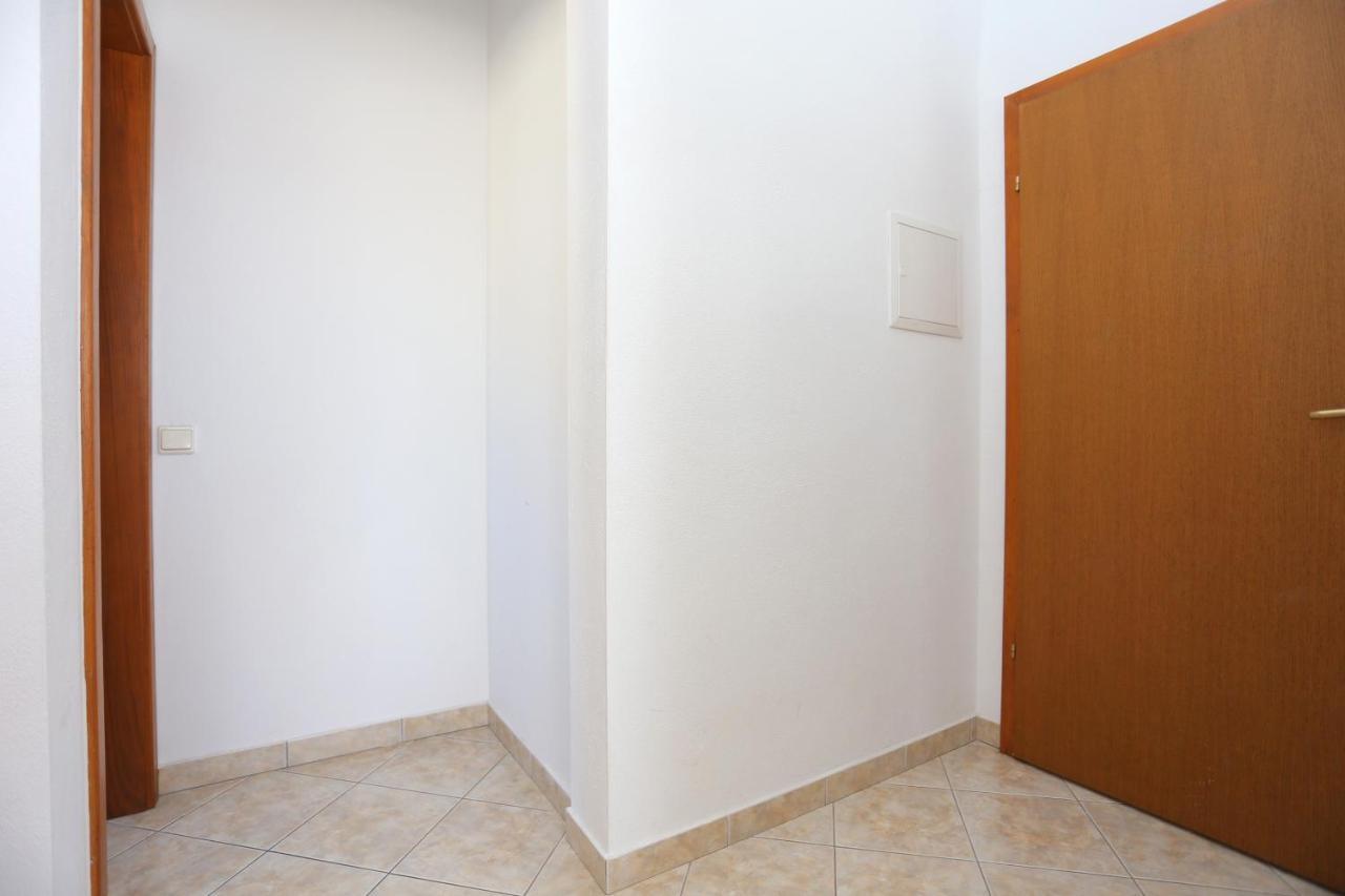 Apartments With A Parking Space Stanici, Omis - 2818 Tice 外观 照片